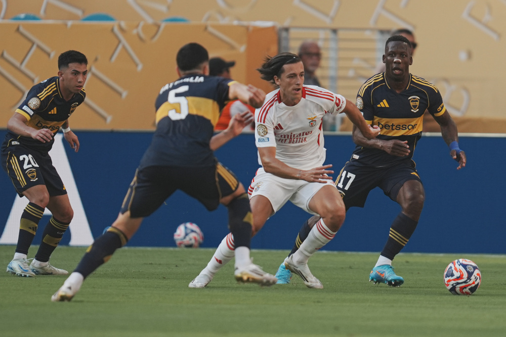 AC米兰战平本菲卡，拉莫斯补时绝平世界杯的简单介绍