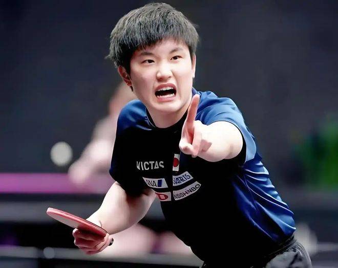 包含瑞典乒乓球队轻取英国乒乓球队，张本智和关键制胜的词条